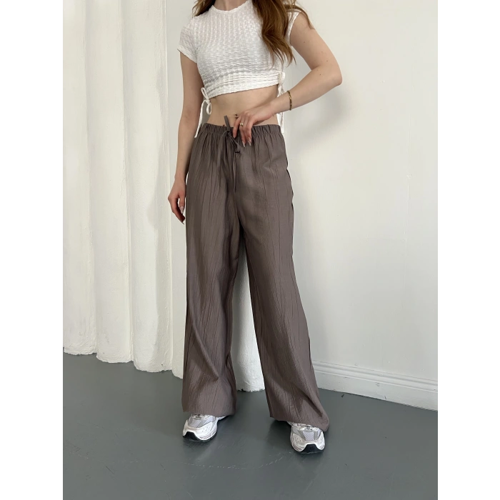 Çilek Kumaş Yüksek Bel Rahat Kalıp Pantolon Kahve