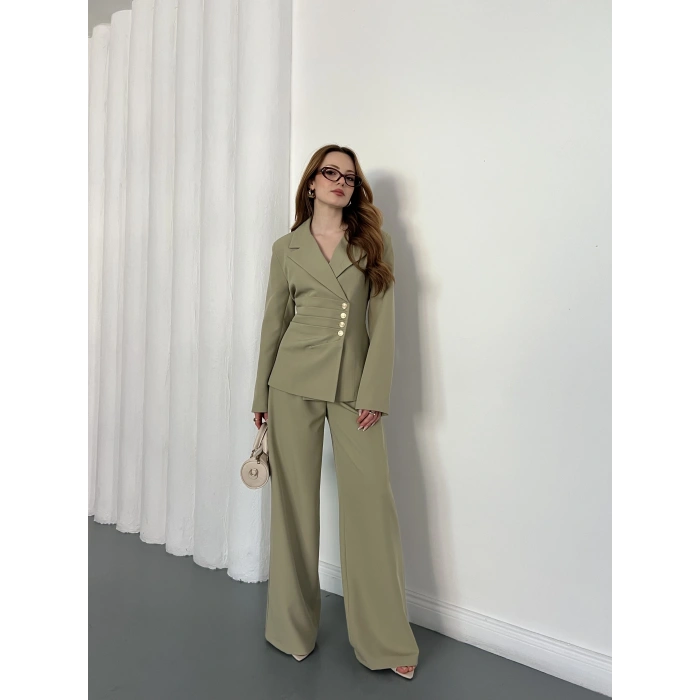 Düğme Detaylı Doublu Kumaş Tasarım Takım Yeşil