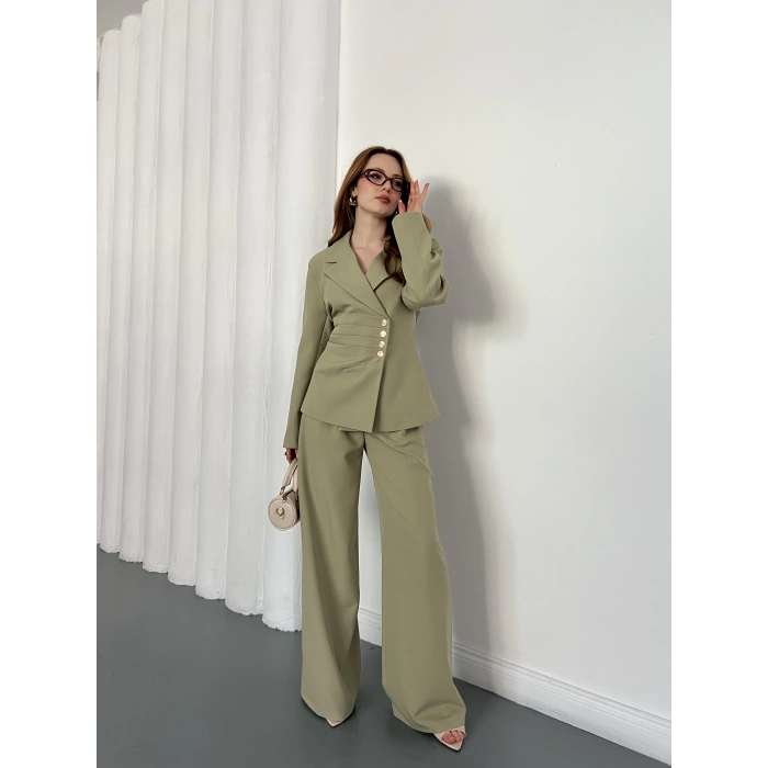 Düğme Detaylı Doublu Kumaş Tasarım Takım Yeşil
