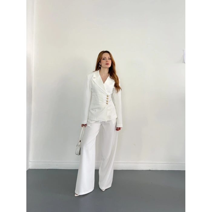 Düğme Detaylı Doublu Kumaş Tasarım Takım Beyaz