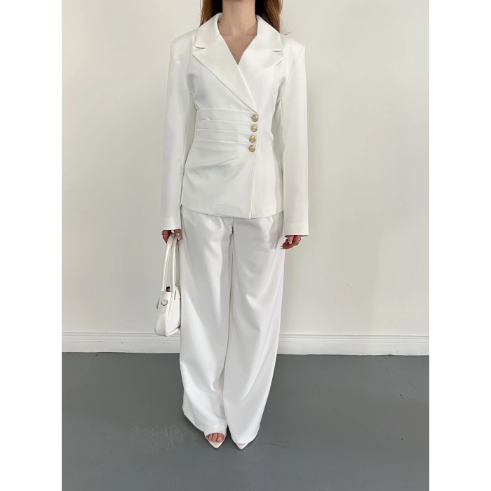 Düğme Detaylı Doublu Kumaş Tasarım Takım Beyaz