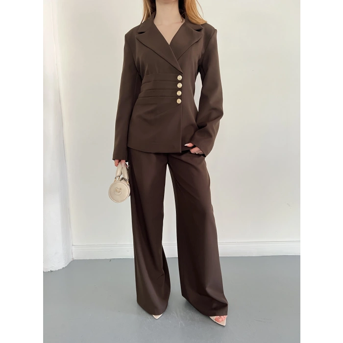 Düğme Detaylı Doublu Kumaş Tasarım Takım Kahve