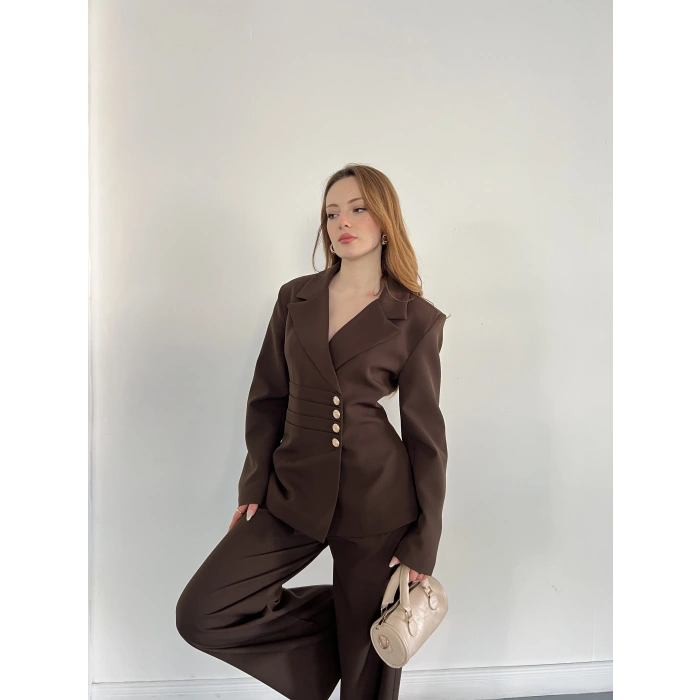 Düğme Detaylı Doublu Kumaş Tasarım Takım Kahve