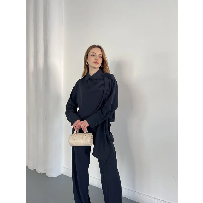 Drapeli Fular Detaylı Modal Kumaş Takım Lacivert