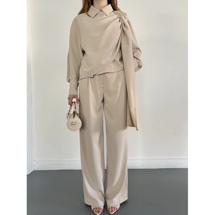 Drapeli Fular Detaylı Modal Kumaş Takım Bej