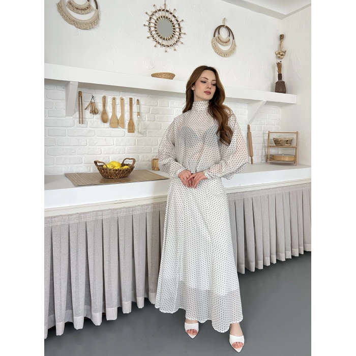 Transparan Puantiyeli Etekli Takım Beyaz