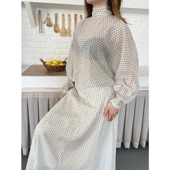 Transparan Puantiyeli Etekli Takım Beyaz