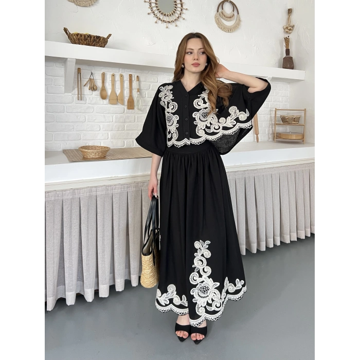 Nakış İşlemeli Keten İçi Astarlı Etekli Takım Siyah