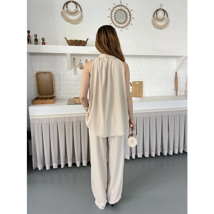 Modern Halter Yaka Tasarım Takım Bej
