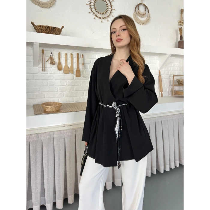 Kruvaze Yaka Bel Kuşaklı Tasarım Bluz Siyah