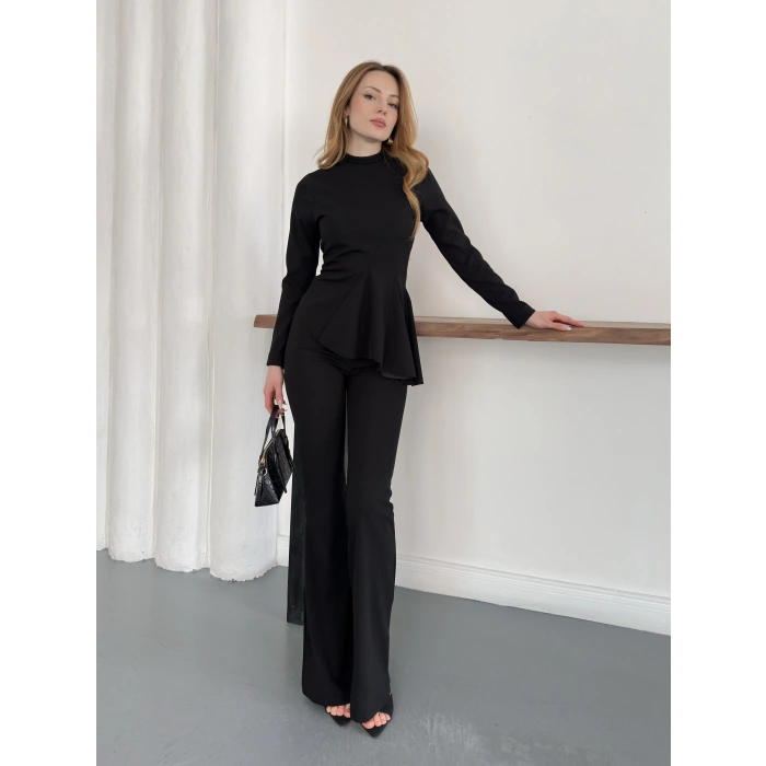 Yan Pileli İki Pantolonlu Takım Siyah