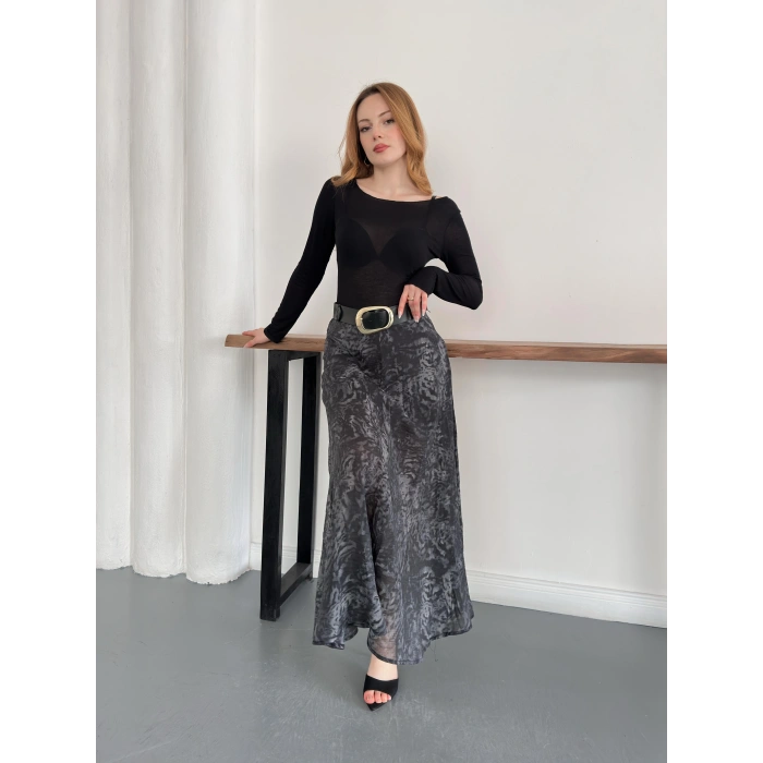 İçi Astarlı Desenli Kemer Detaylı Etek Siyah