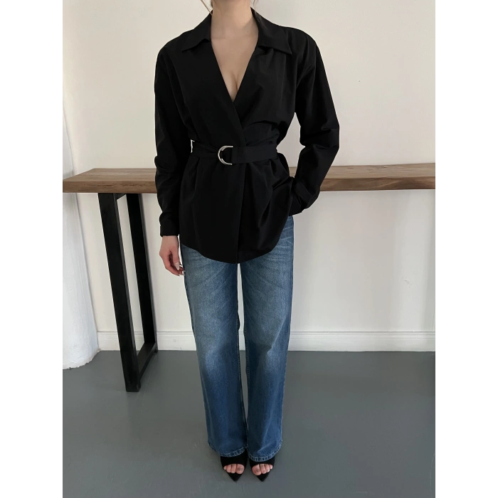 Kemer Detaylı Poplin Gömlek Siyah