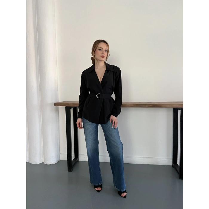 Kemer Detaylı Poplin Gömlek Siyah