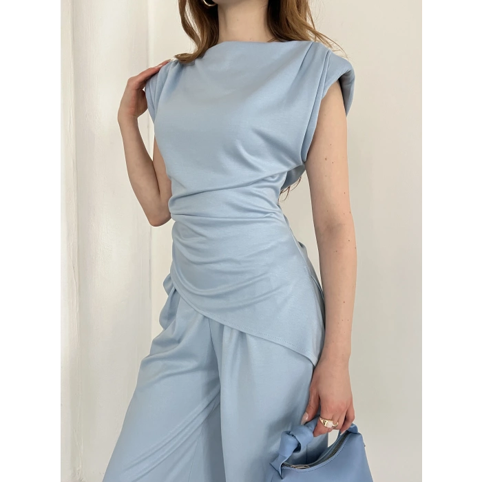 Omuz Vatkalı Asimetrik Kesim Takım Bebemavisi