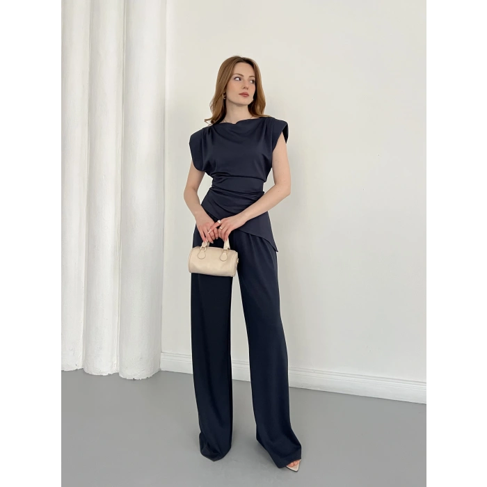 Omuz Vatkalı Asimetrik Kesim Takım Antrasit