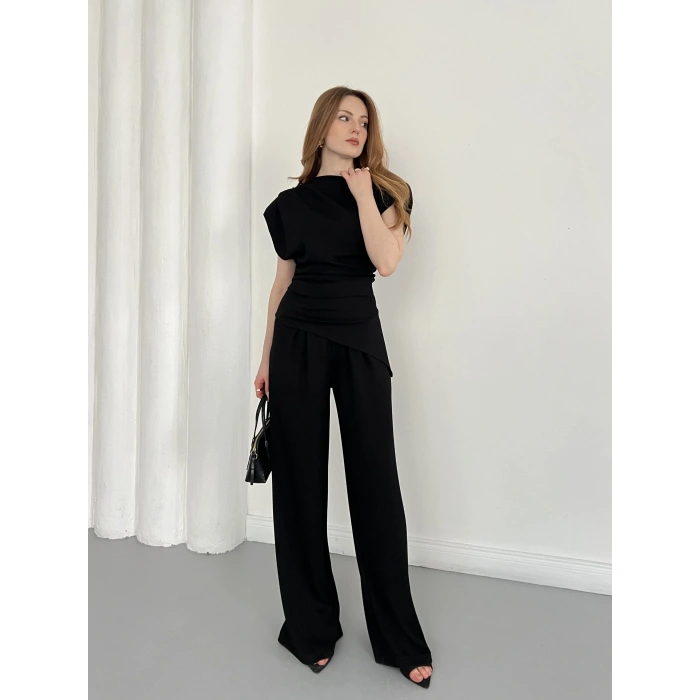 Omuz Vatkalı Asimetrik Kesim Takım Siyah