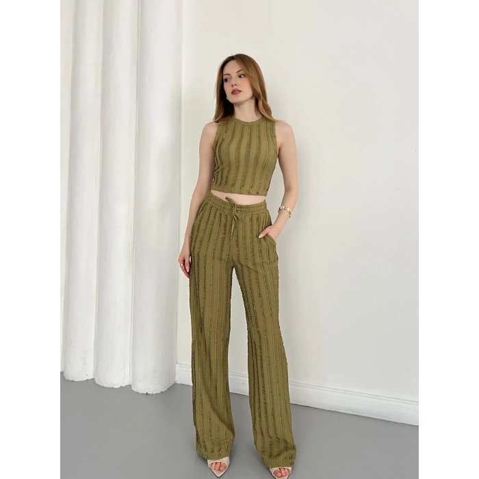 Gofre Kumaş Ters Dikiş Halter Yaka Takım Yeşil