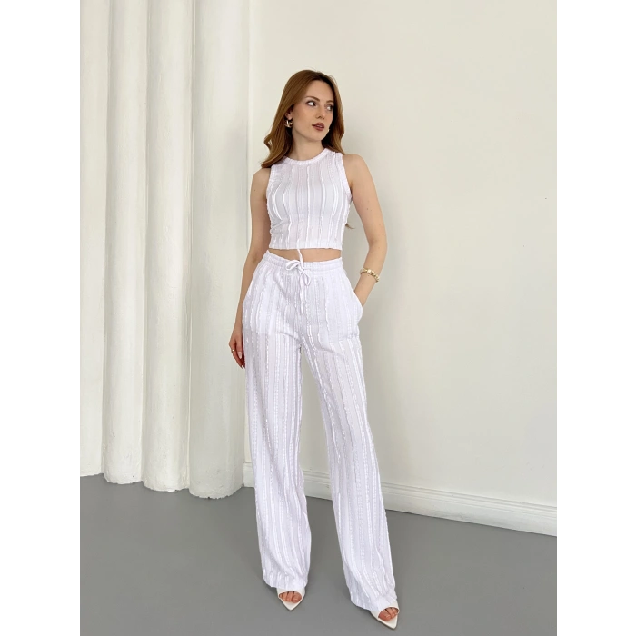 Gofre Kumaş Ters Dikiş Halter Yaka Takım Beyaz