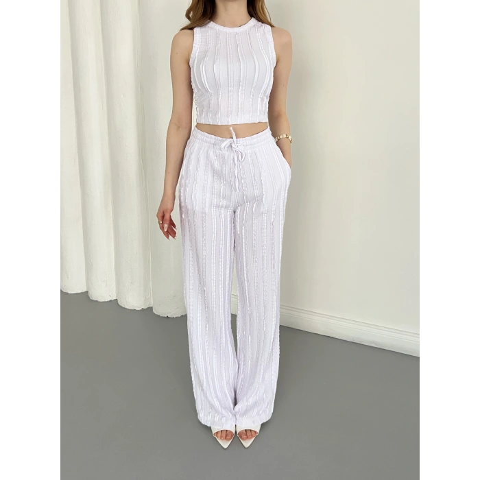 Gofre Kumaş Ters Dikiş Halter Yaka Takım Beyaz