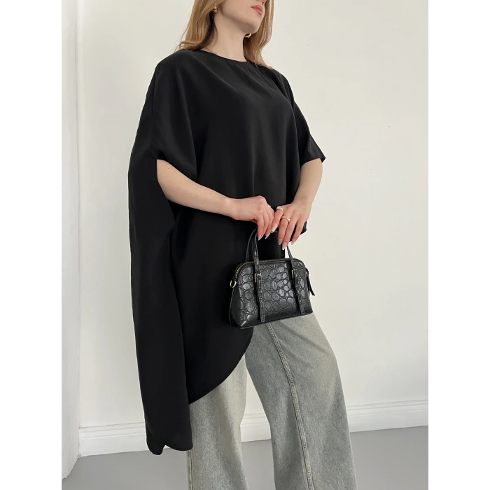 Asimetrik Kesim Vatkalı Tasarım Bluz Siyah