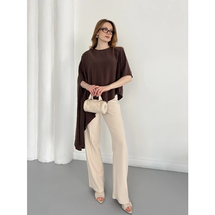 Asimetrik Kesim Vatkalı Tasarım Bluz Kahve