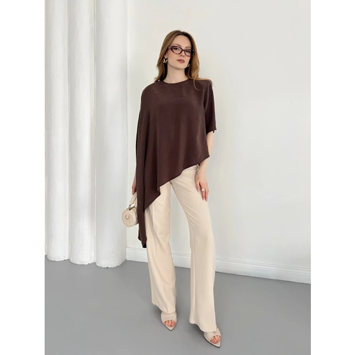 Asimetrik Kesim Vatkalı Tasarım Bluz Kahve
