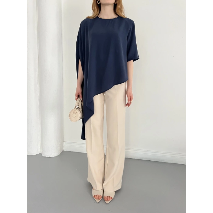 Asimetrik Kesim Vatkalı Tasarım Bluz Lacivert