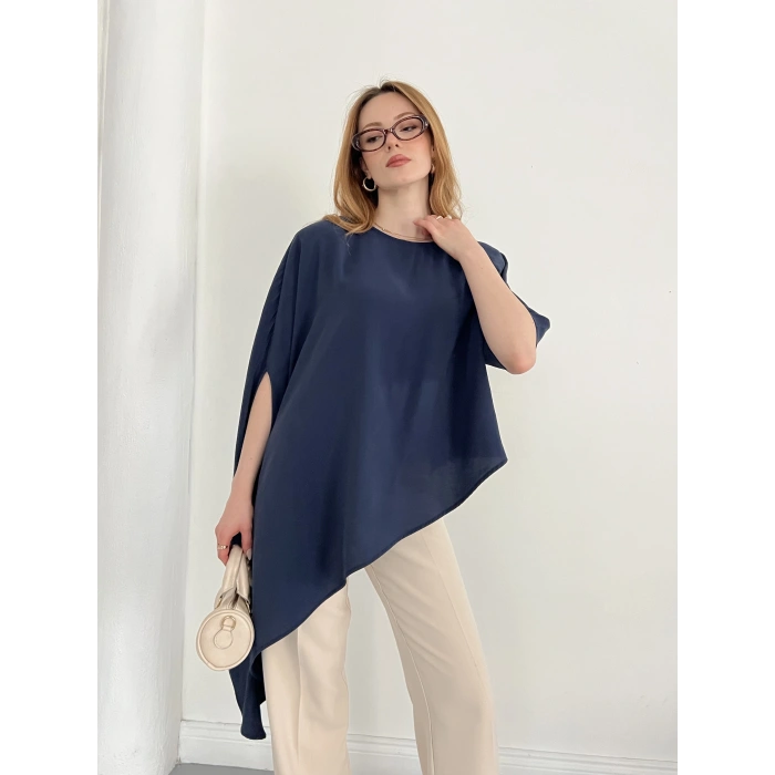 Asimetrik Kesim Vatkalı Tasarım Bluz Lacivert