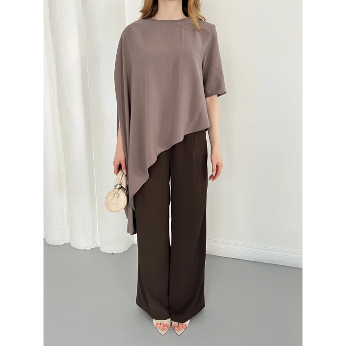 Asimetrik Kesim Vatkalı Tasarım Bluz Vizon