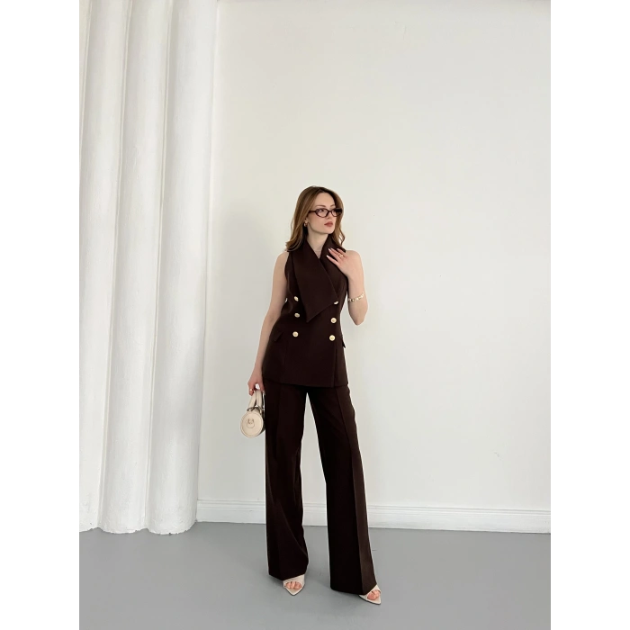 Gold Düğmeli Yelekli Pantolon Takım Kahve