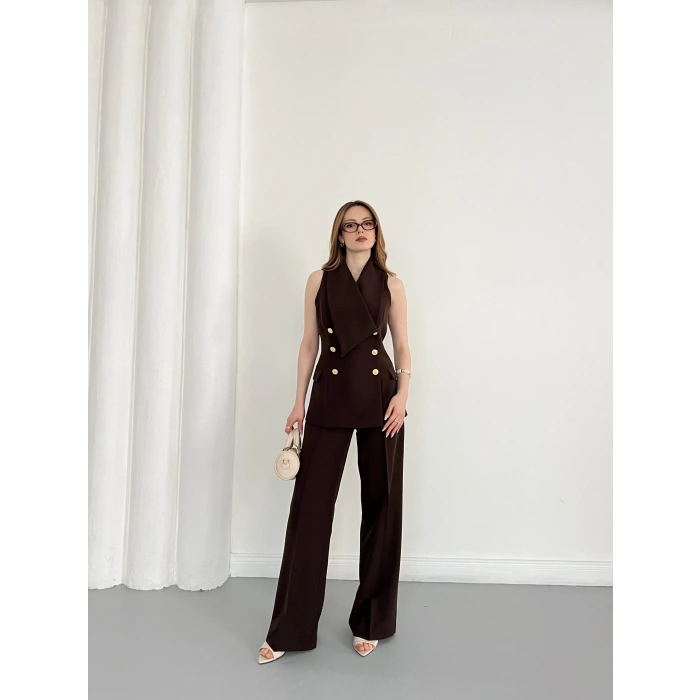 Gold Düğmeli Yelekli Pantolon Takım Kahve