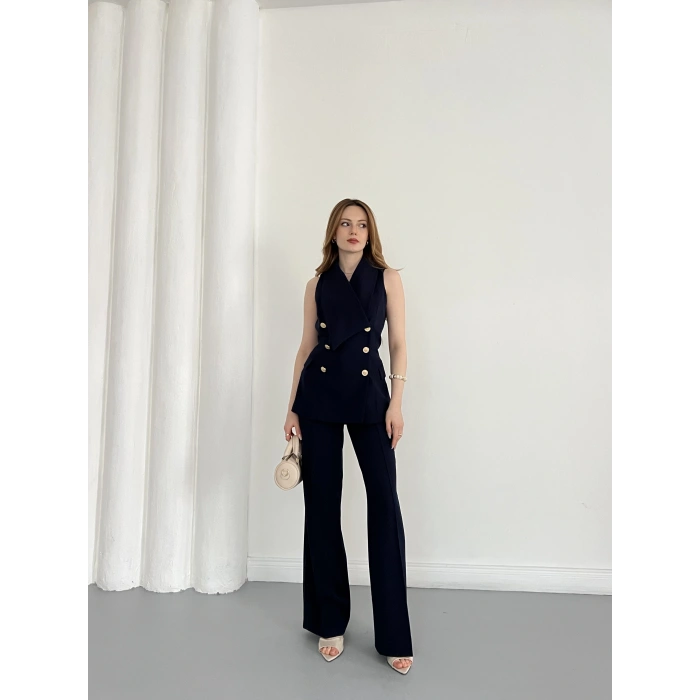 Gold Düğmeli Yelekli Pantolon Takım Lacivert