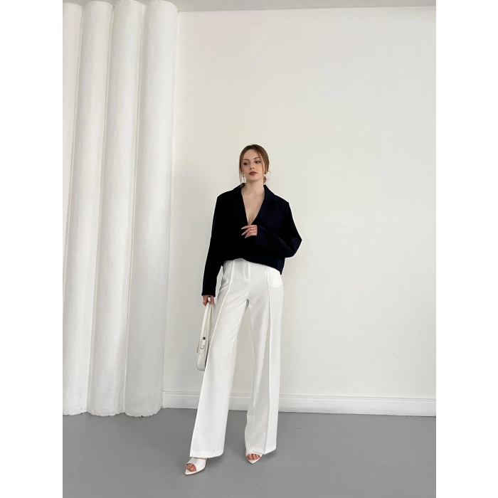 Kruvaze Yaka Tek Düğme Detay Crop Ceket Lacivert