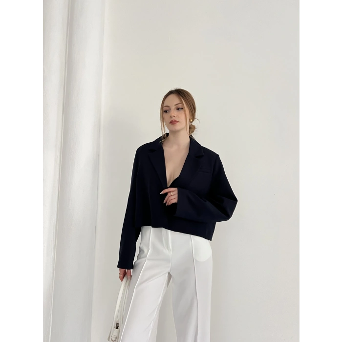 Kruvaze Yaka Tek Düğme Detay Crop Ceket Lacivert