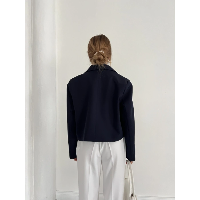 Kruvaze Yaka Tek Düğme Detay Crop Ceket Lacivert