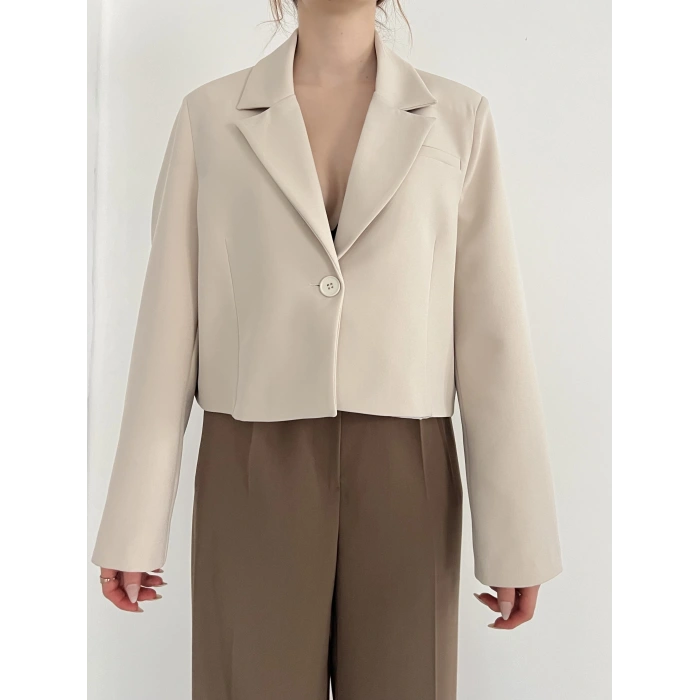 Kruvaze Yaka Tek Düğme Detay Crop Ceket Bej