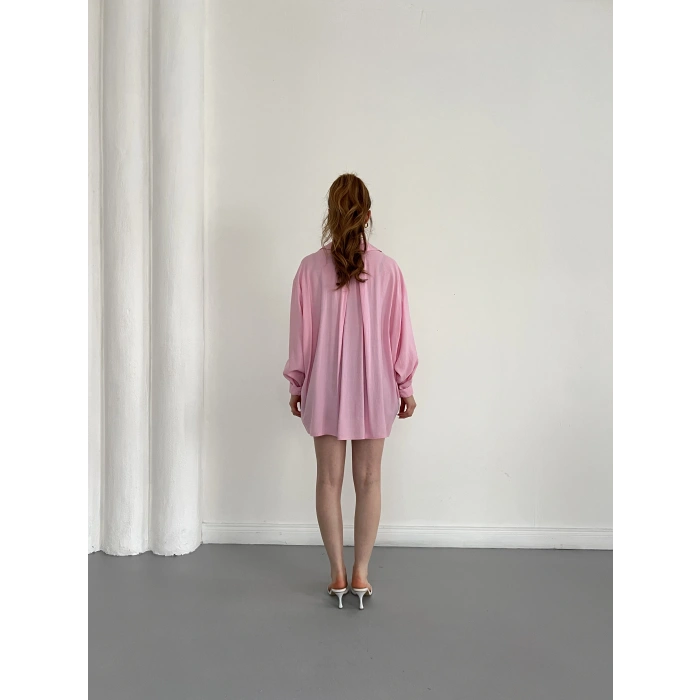 Cep Detaylı Oversize Salaş Crep Gömlek Pembe