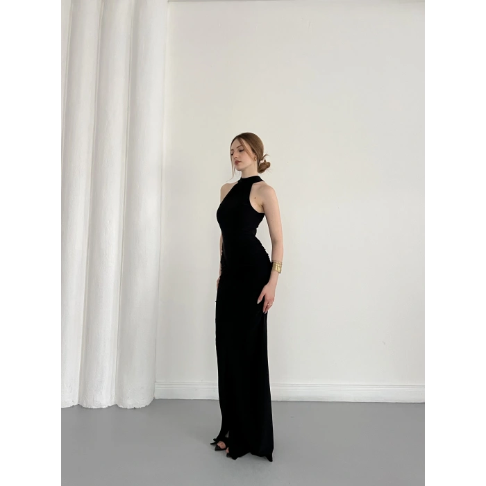 Boyundan Bağlamalı Omuz Detaylı Elbise Siyah