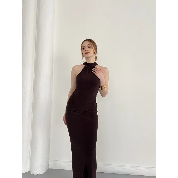 Boyundan Bağlamalı Omuz Detaylı Elbise Kahve