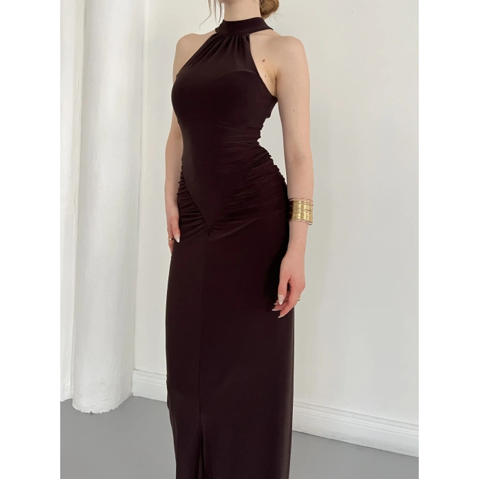 Boyundan Bağlamalı Omuz Detaylı Elbise Kahve