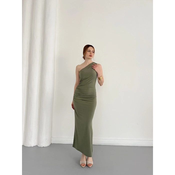 Tek Omuz Büzgü Detaylı Yırmaçlı Sandy Elbise Haki