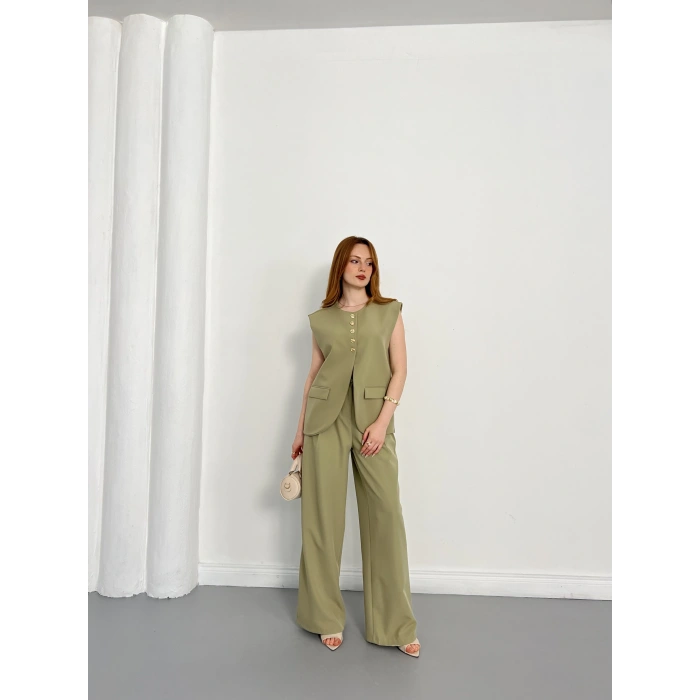 Gold Düğme Detaylı Tasarım Yelekli Takım Haki