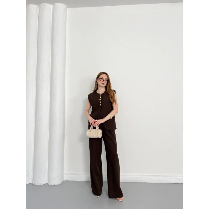 Gold Düğme Detaylı Tasarım Yelekli Takım Kahve