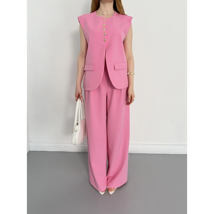 Gold Düğme Detaylı Tasarım Yelekli Takım Pembe
