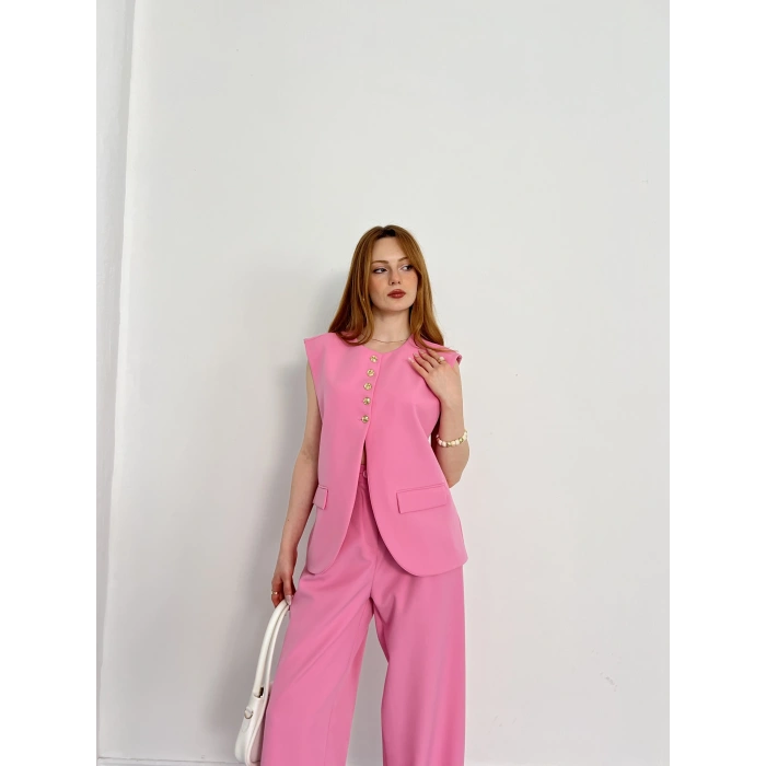 Gold Düğme Detaylı Tasarım Yelekli Takım Pembe