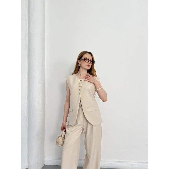 Gold Düğme Detaylı Tasarım Yelekli Takım Bej