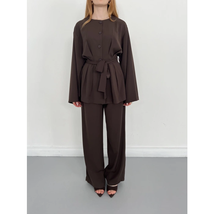 Düğme Detaylı Bel Kuşaklı İspanyol Kol Takım Acı Kahve