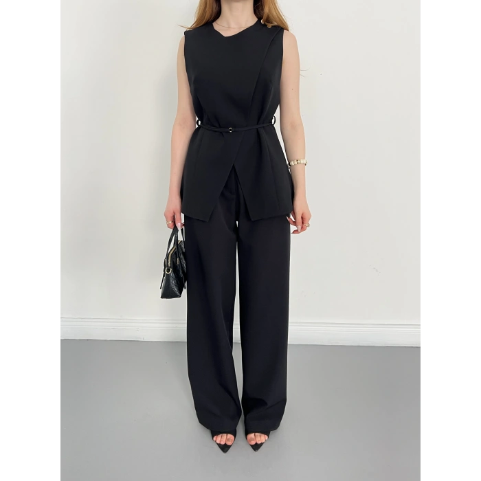 Bel Kemerli Asimetrik Kesim Yelekli Takım Siyah