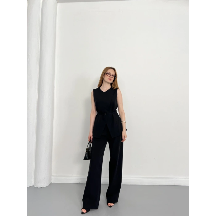 Bel Kemerli Asimetrik Kesim Yelekli Takım Siyah